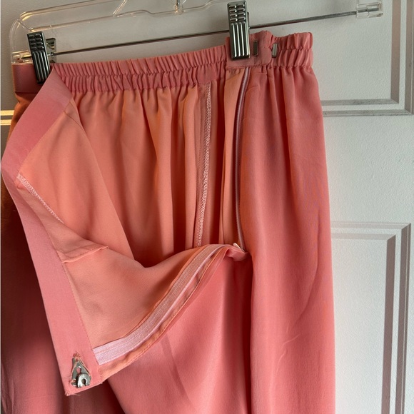 Salmon pink & silver custom shalwar kameez - Picture 10 of 12